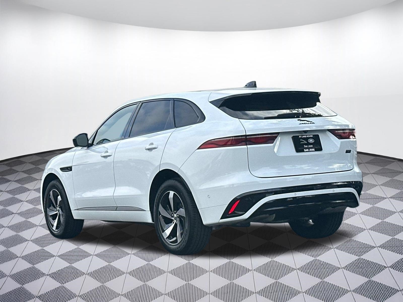 New 2026 Jaguar F-PACE R-Dynamic S AWD/4WD image 3