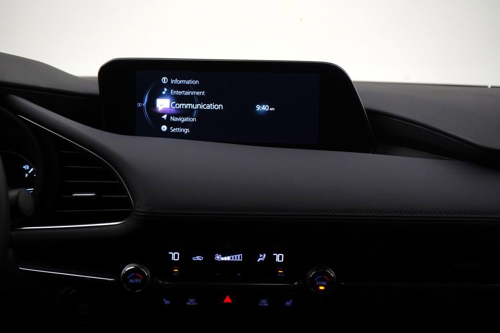 Used 2022 MAZDA MAZDA3 s FWD image 11