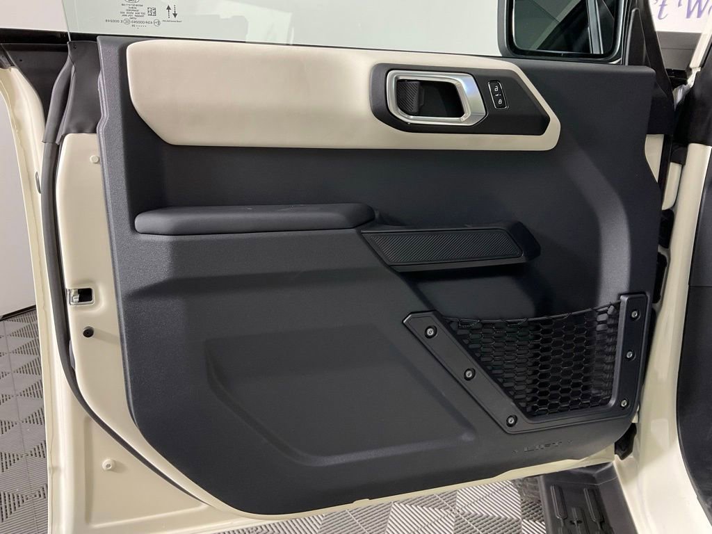 New 2026 Ford Bronco Outer Banks AWD/4WD image 11