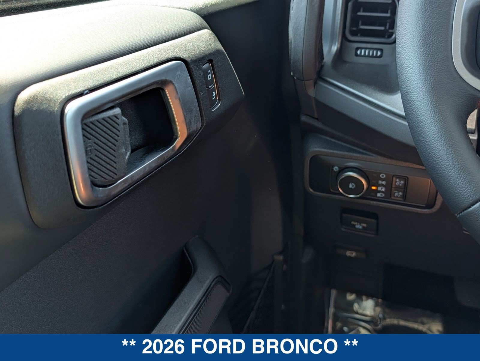 New 2026 Ford Bronco Badlands AWD/4WD image 69