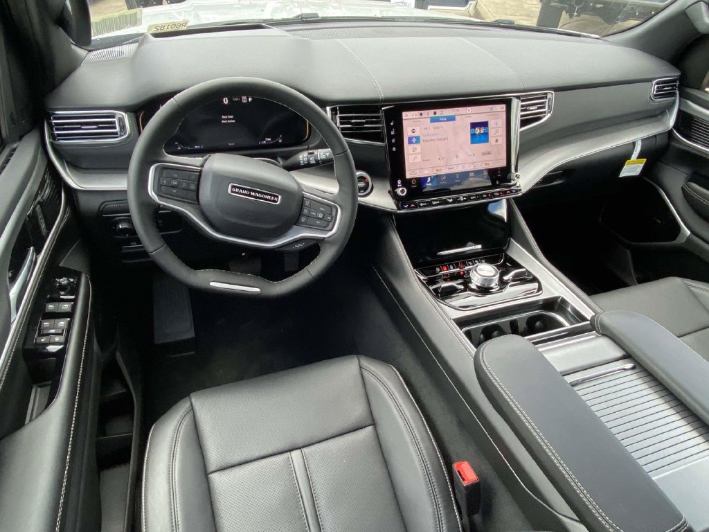New 2026 Jeep Grand Wagoneer Limited AWD/4WD image 10