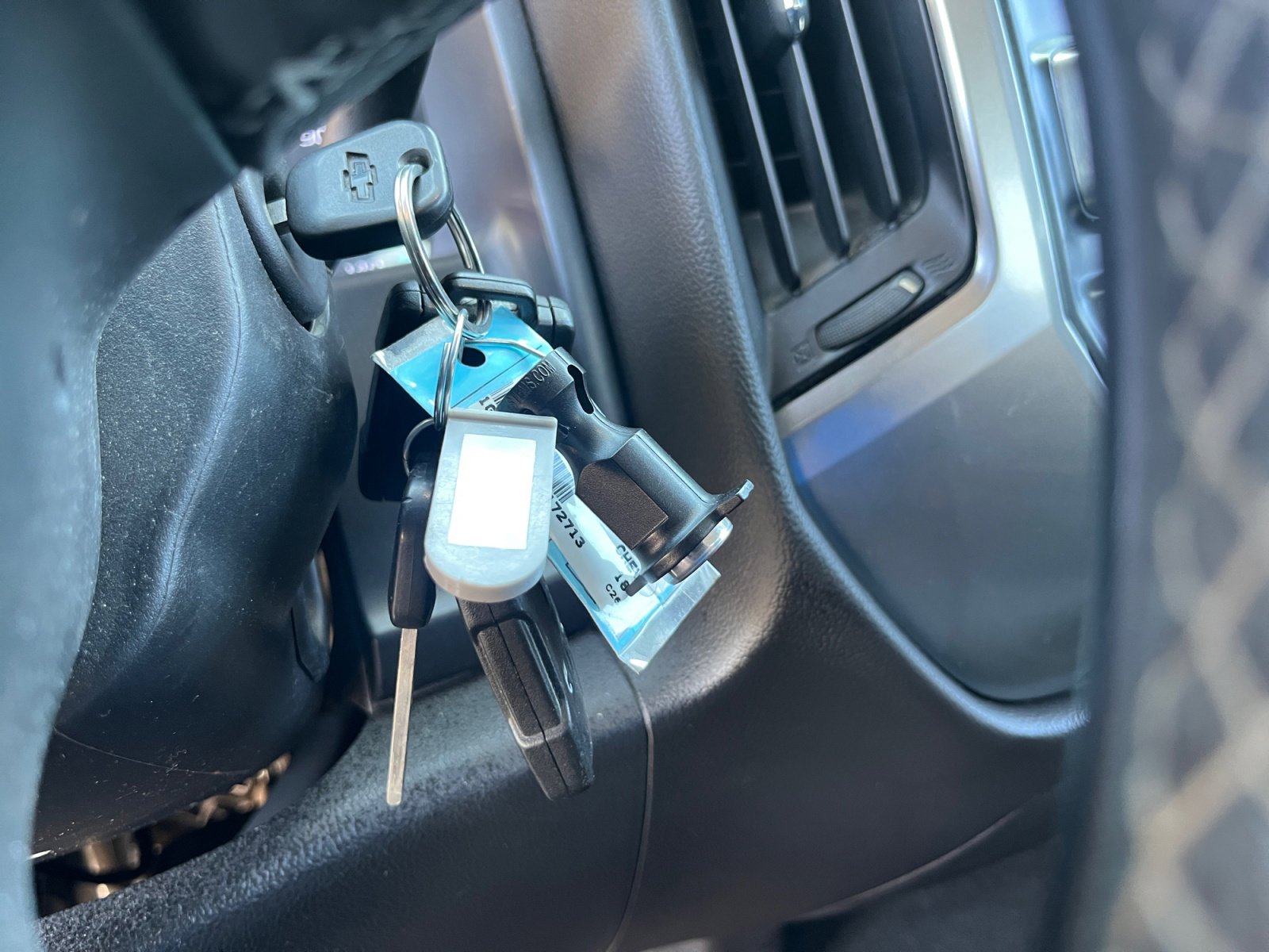 Used 2018 Chevrolet Silverado 1500 LT RWD image 32