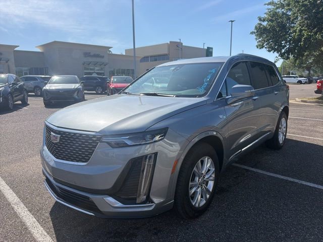 Certified 2024 Cadillac XT6 Luxury FWD image 9