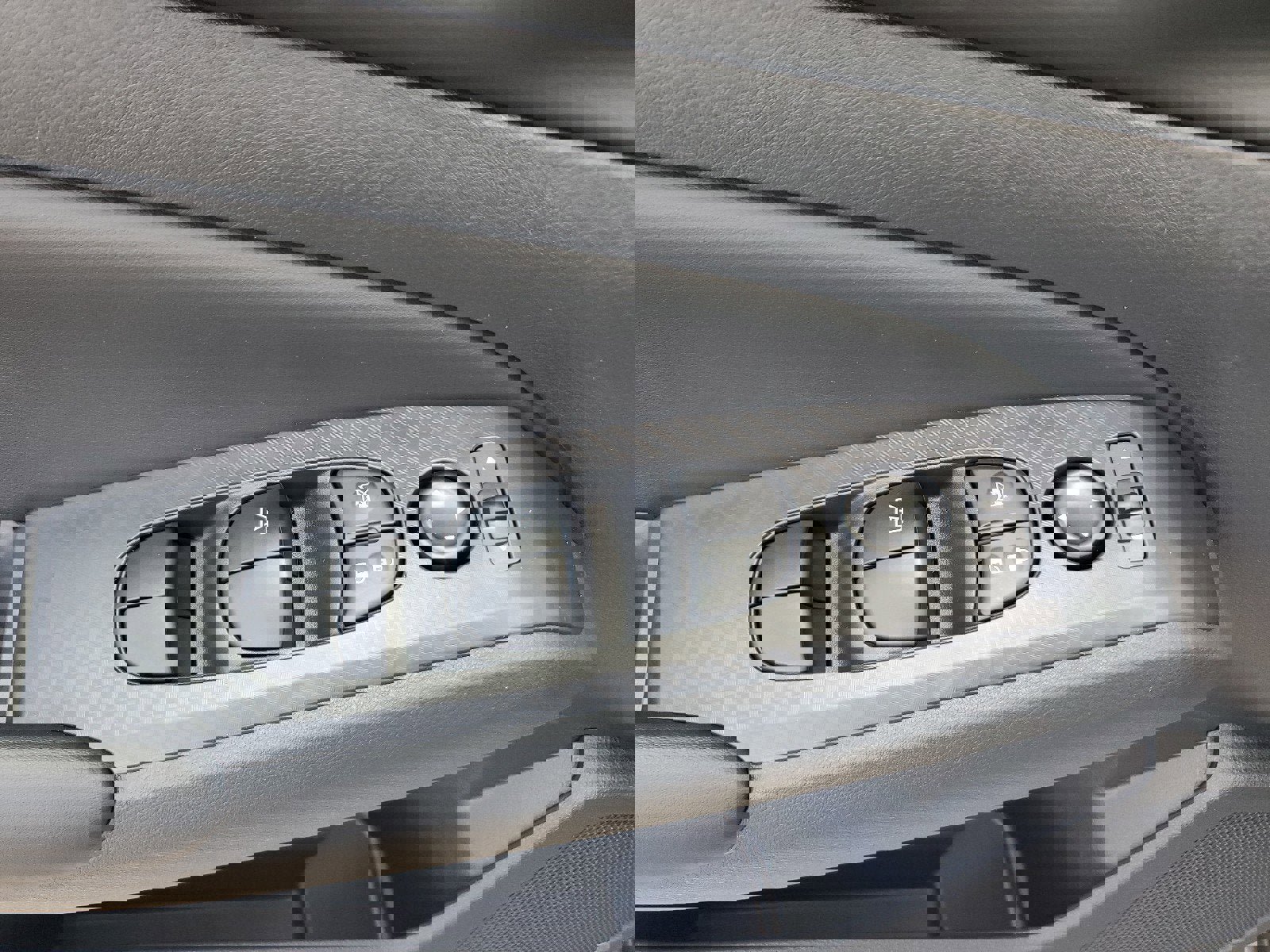 New 2025 Nissan Altima 2.5 S image 13