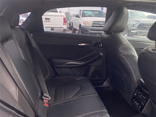 Used 2019 Toyota Avalon Touring w/ Advanced Safety Package image 13