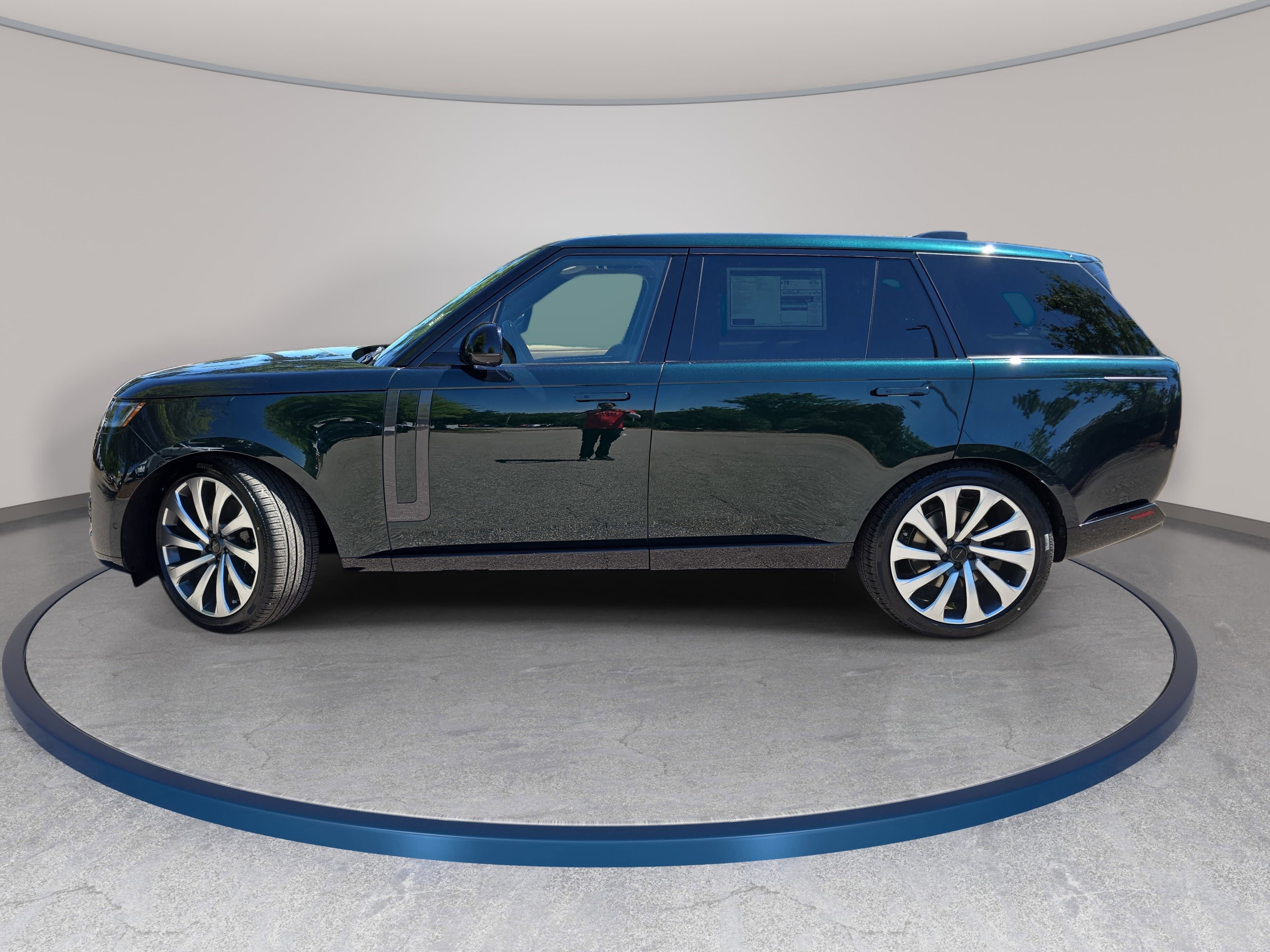 New 2026 Land Rover Range Rover Long Wheelbase Autobiography AWD/4WD image 8