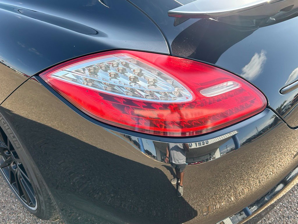 Used 2013 Porsche Panamera GTS AWD/4WD image 8