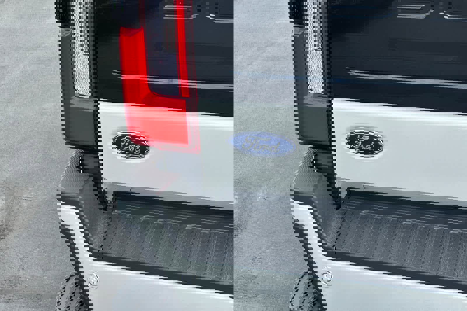 New 2026 Ford F250 Platinum image 7