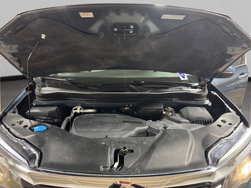 Used 2017 Honda Pilot Touring image 13