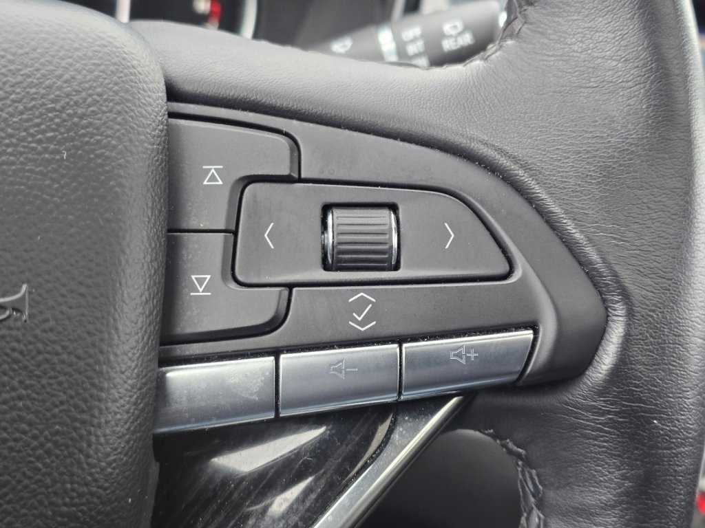 Used 2024 Cadillac XT6 Premium Luxury w/ LPO, Floor Liner Package image 31