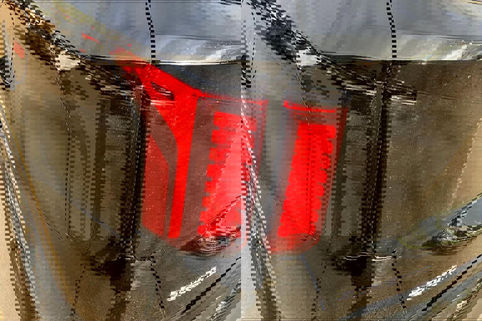 Used 2024 Kia Sorento EX image 15