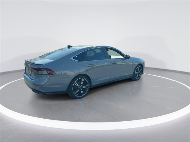 Used 2024 Honda Accord Sport image 8