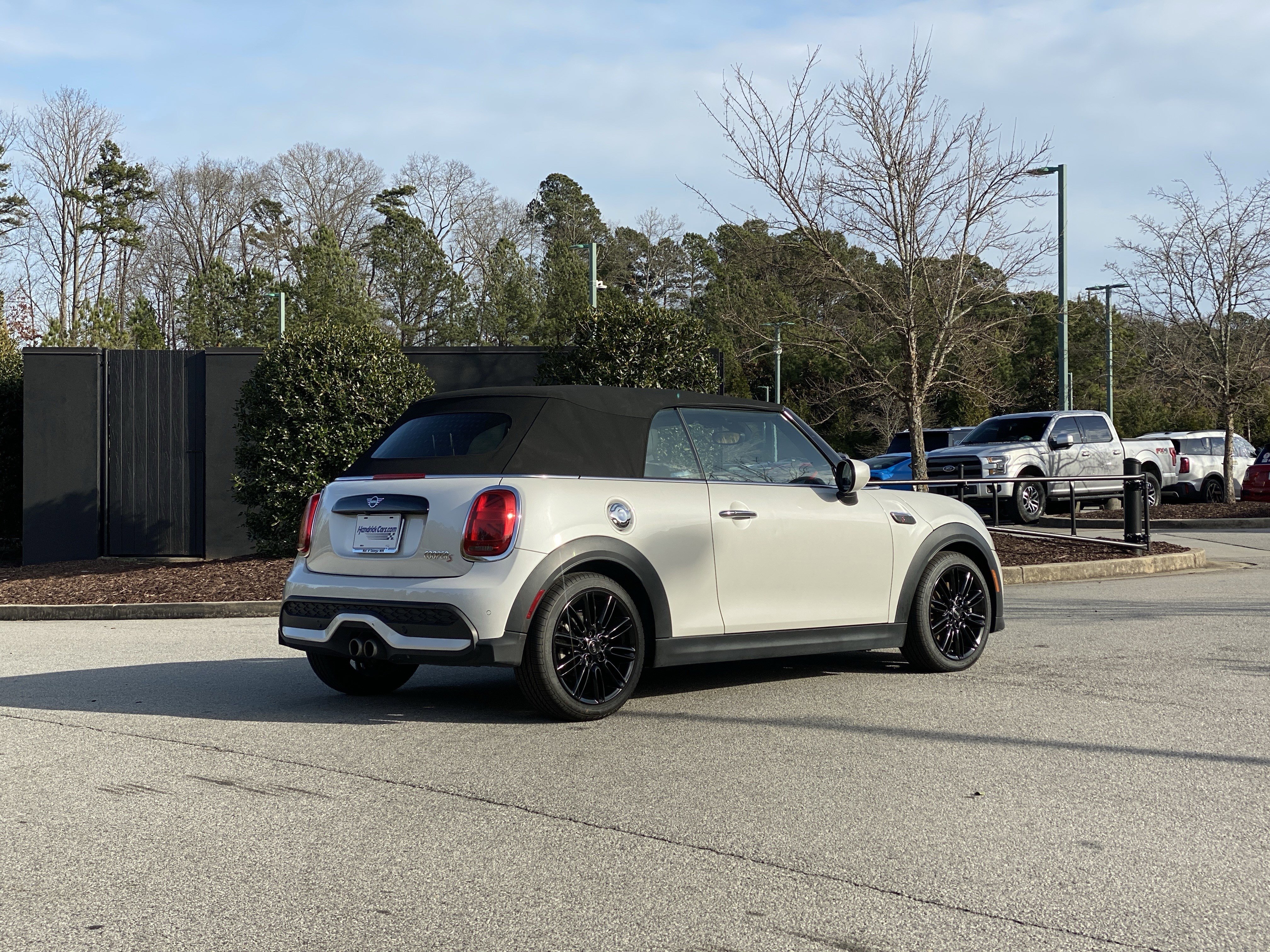 Used 2024 MINI Cooper S image 34