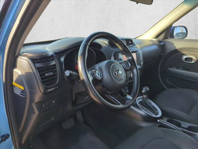 Used 2018 Kia Soul + FWD image 12