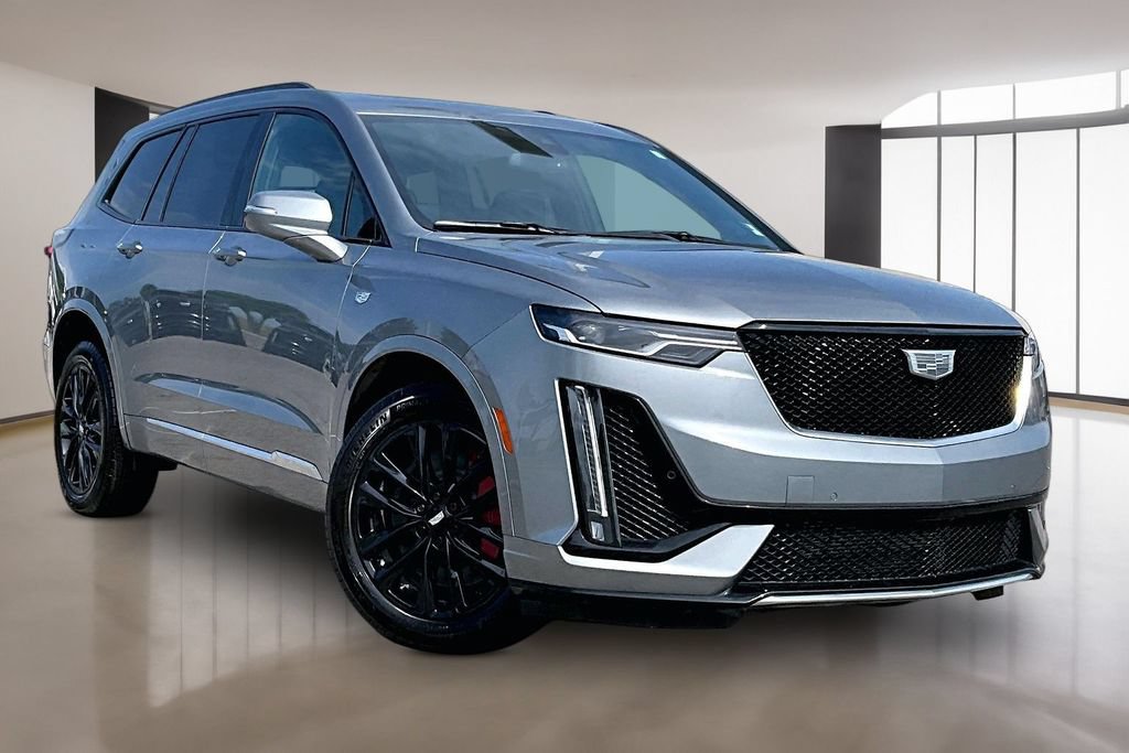 Certified 2024 Cadillac XT6 Sport w/ LPO, Red Accent Package AWD/4WD image 11