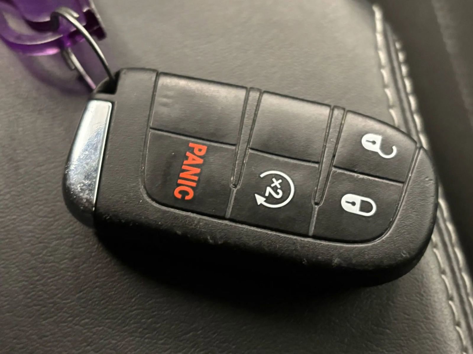 Used 2022 Jeep Renegade Altitude image 49