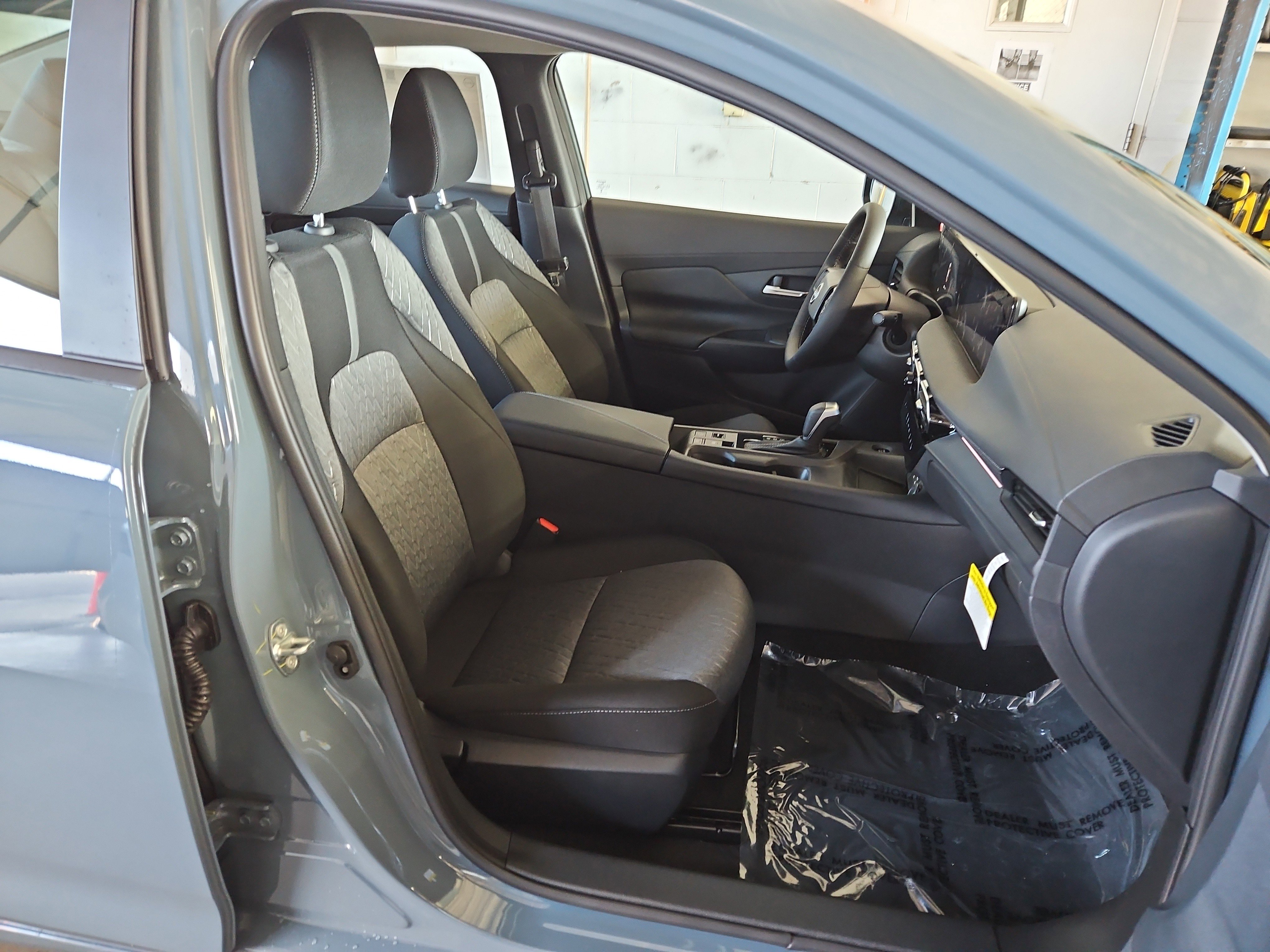 New 2026 Nissan Sentra SV w/ SV Convenience Package FWD image 15