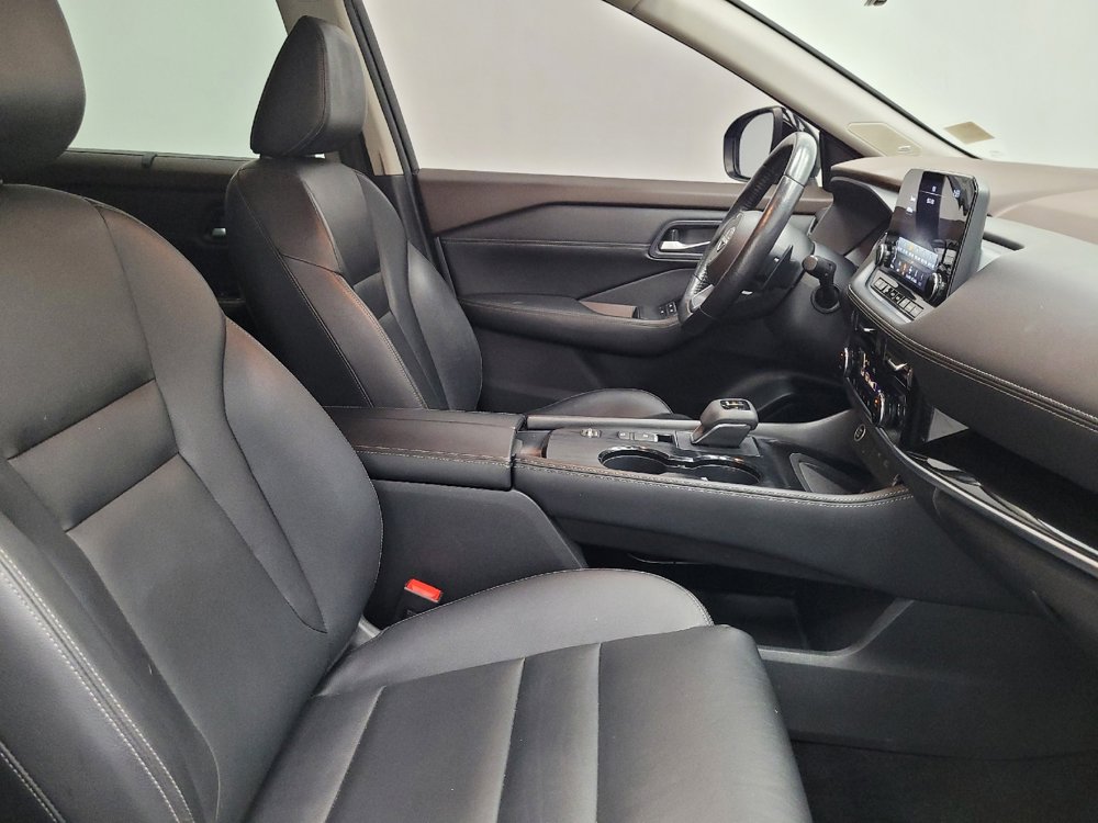 Used 2023 Nissan Rogue SL w/ SL Premium Package image 21