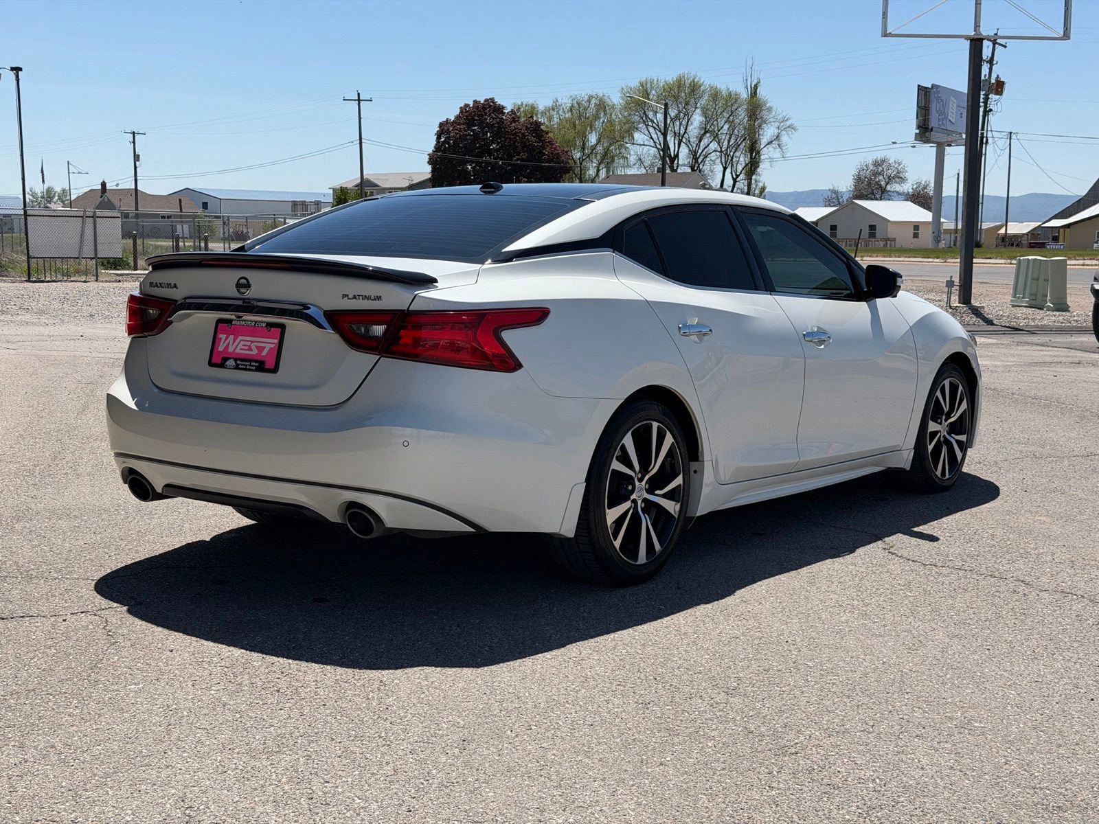 Used 2018 Nissan Maxima Platinum FWD image 7