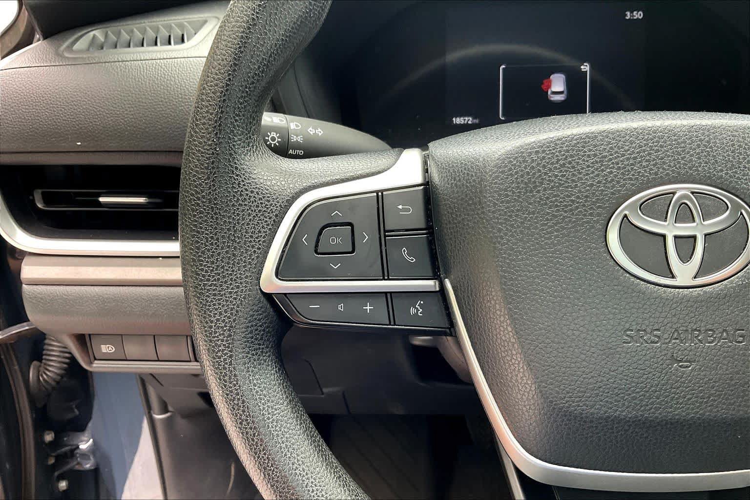 Used 2025 Toyota Grand Highlander AWD Hybrid image 21