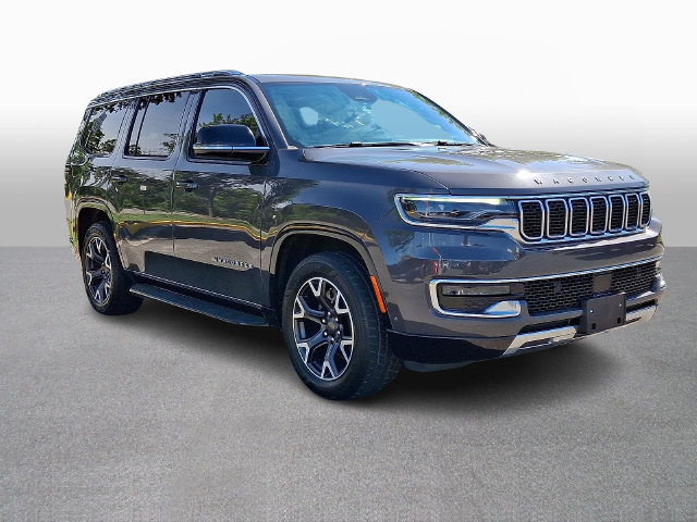 Used 2024 Jeep Wagoneer Series III AWD/4WD image 3