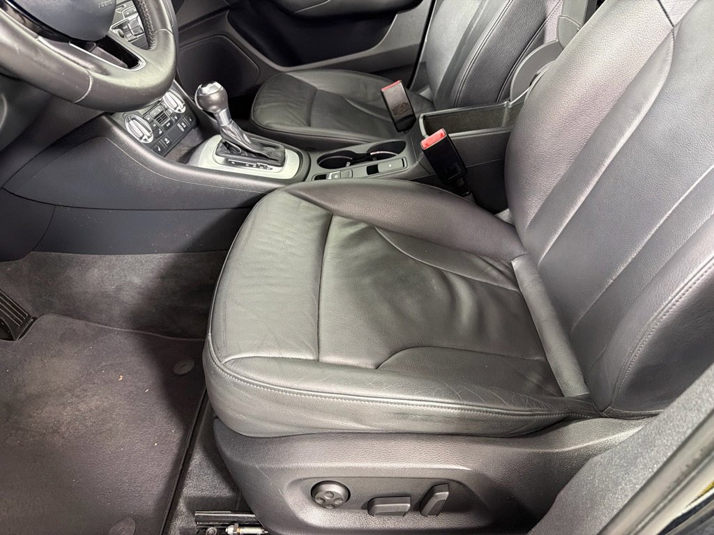 Used 2015 Audi Q3 2.0T Premium Plus w/ Driver Assistance Package FWD image 11