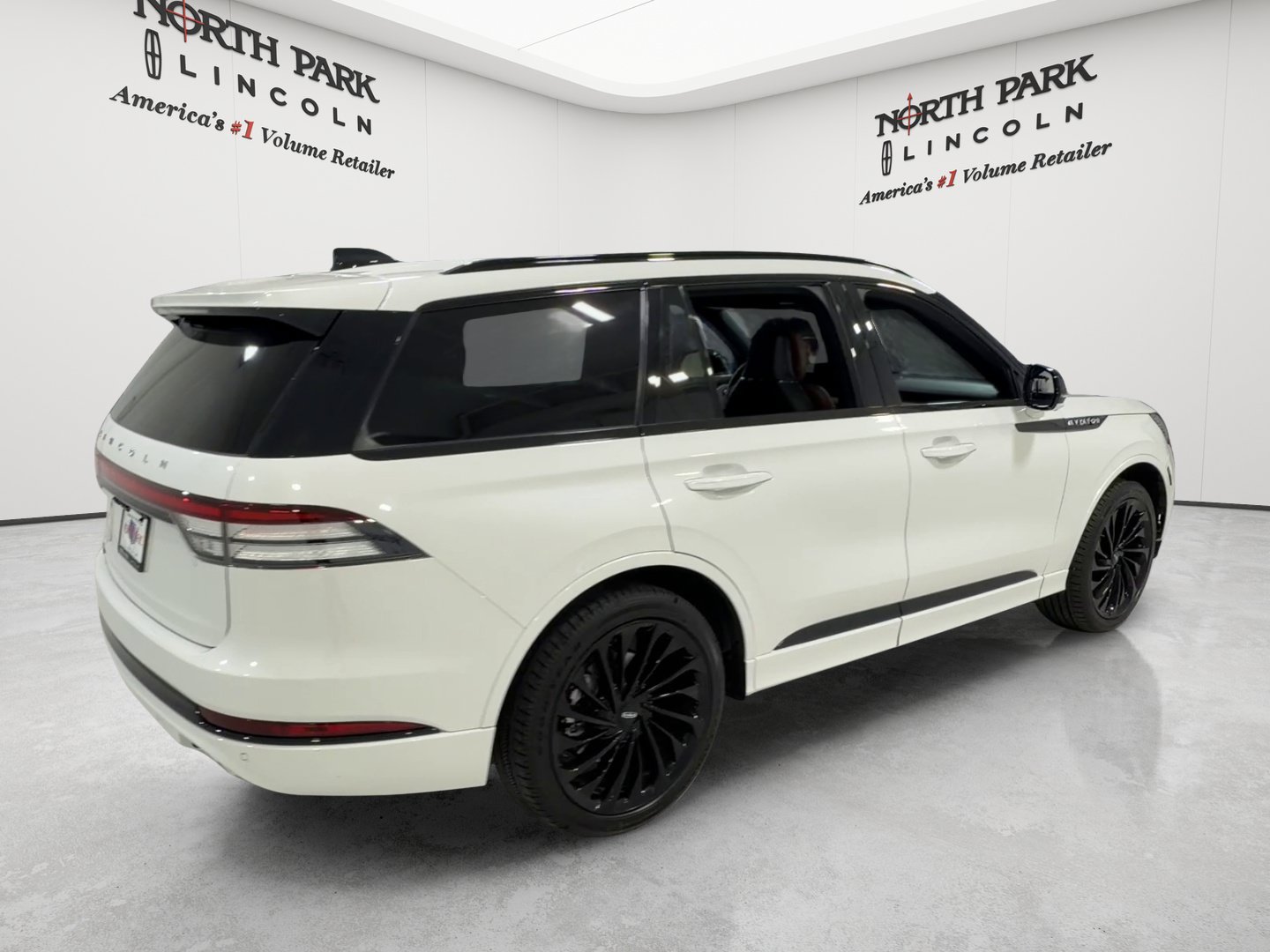 New 2026 Lincoln Aviator Reserve AWD/4WD image 5
