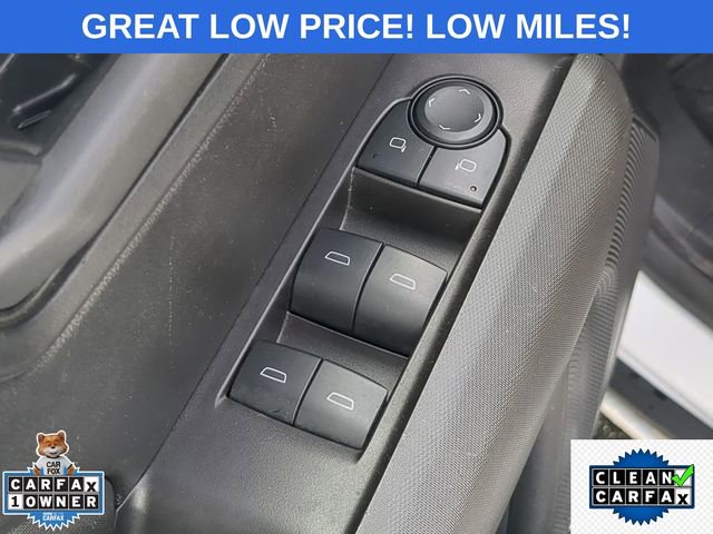 Used 2024 Chevrolet Colorado W/T image 17