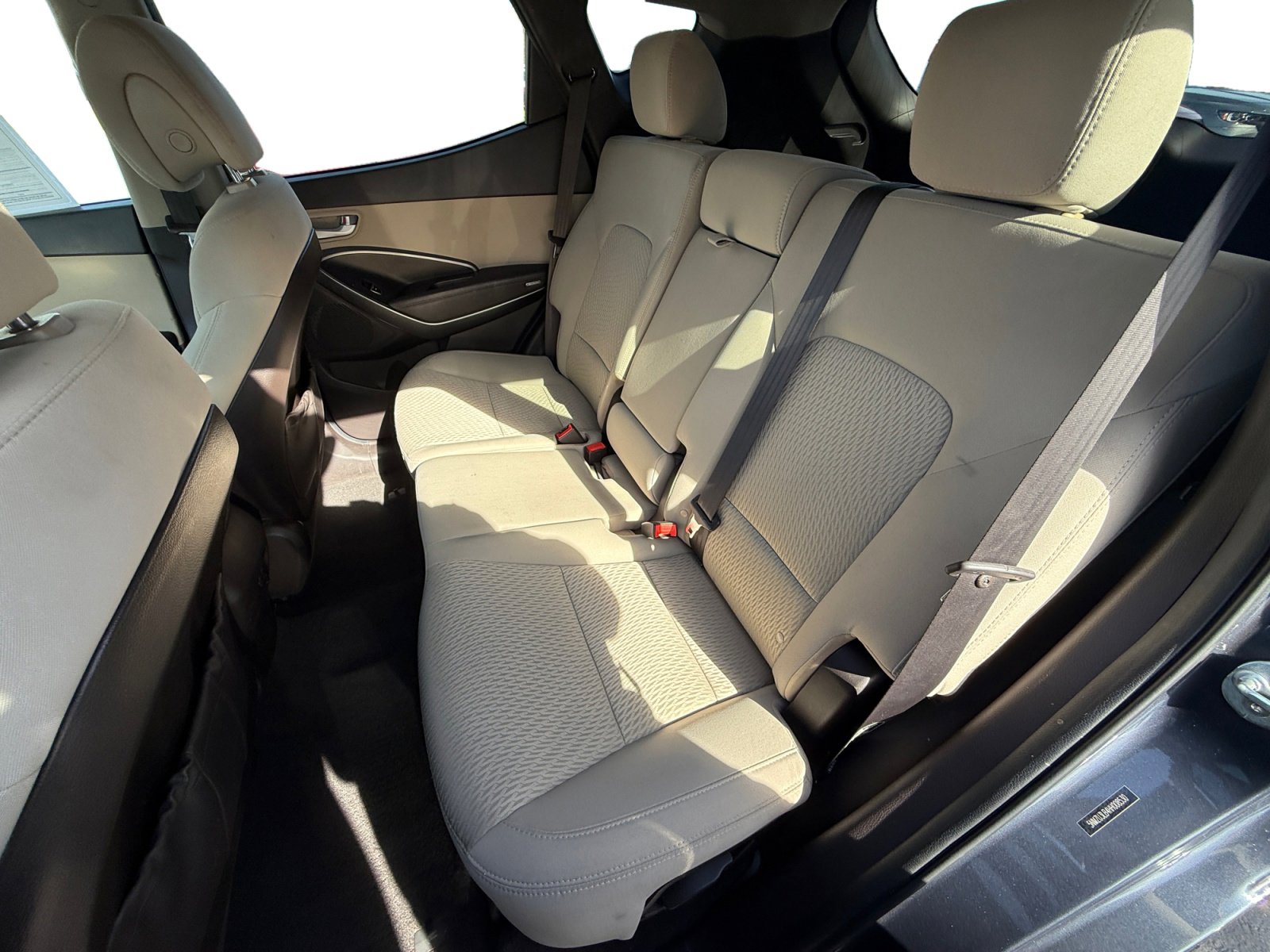 Used 2017 Hyundai Santa Fe Sport image 16