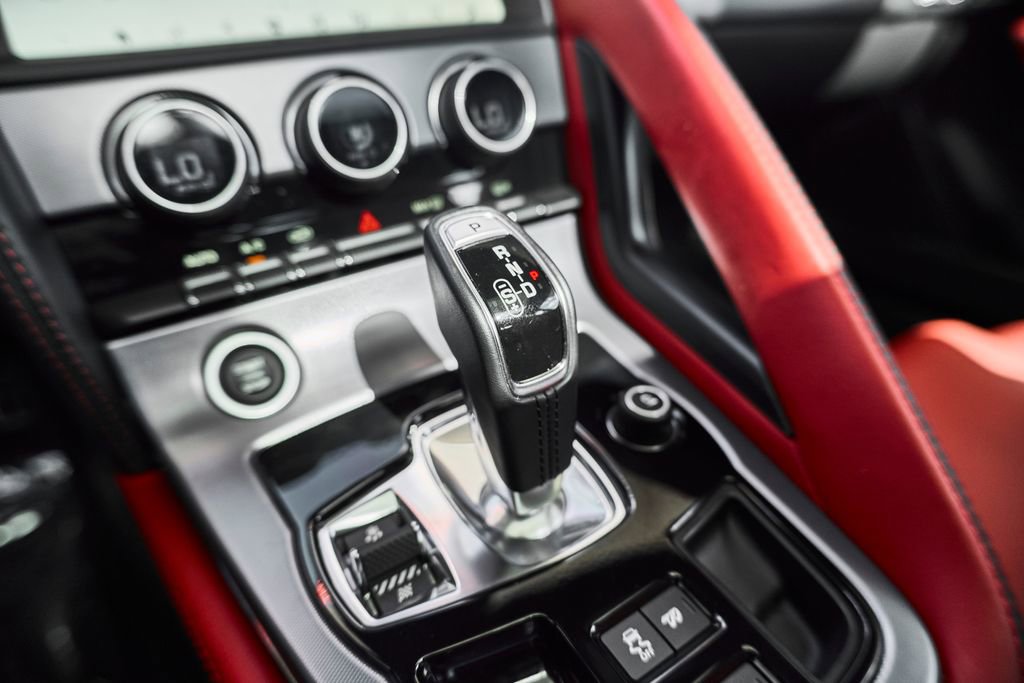 Used 2023 Jaguar F-TYPE Coupe RWD image 33