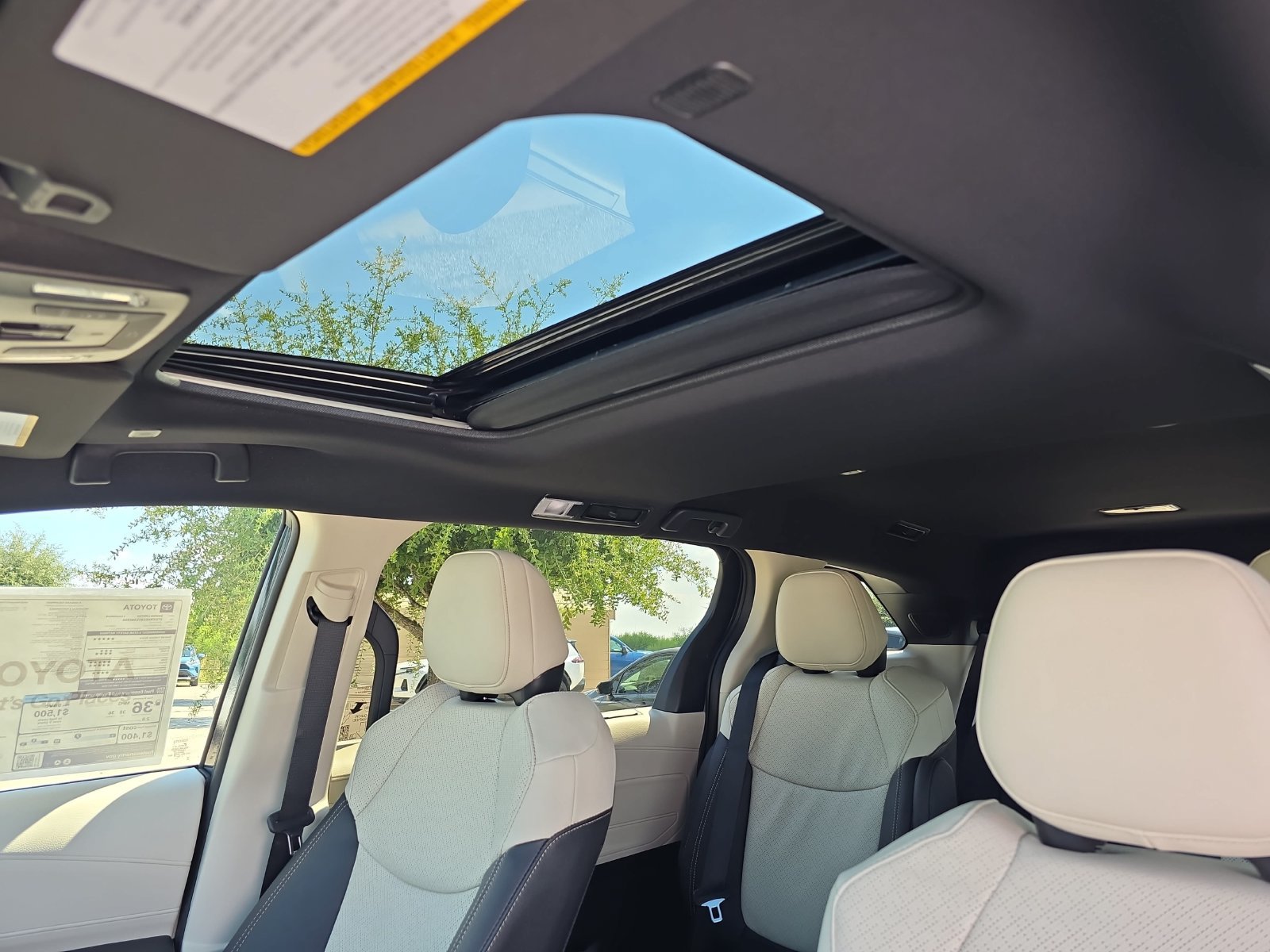 New 2026 Toyota Sienna Limited FWD image 26