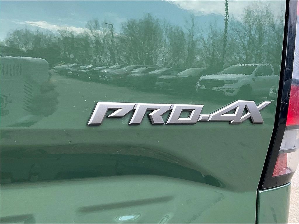 Used 2023 Nissan Frontier PRO-4X w/ Pro Convenience Package AWD/4WD image 27
