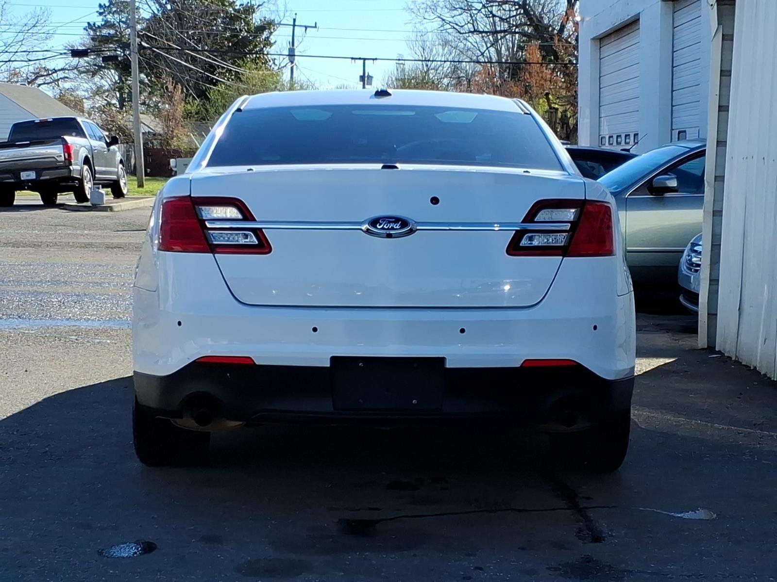 Used 2018 Ford Taurus Police Interceptor w/ Ready For The Road Package FWD image 4