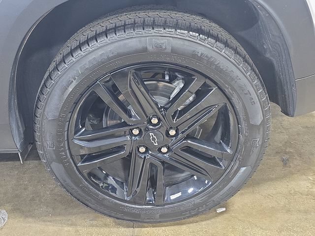 Used 2024 Chevrolet Trax ACTIV w/ Sunroof Package FWD image 34