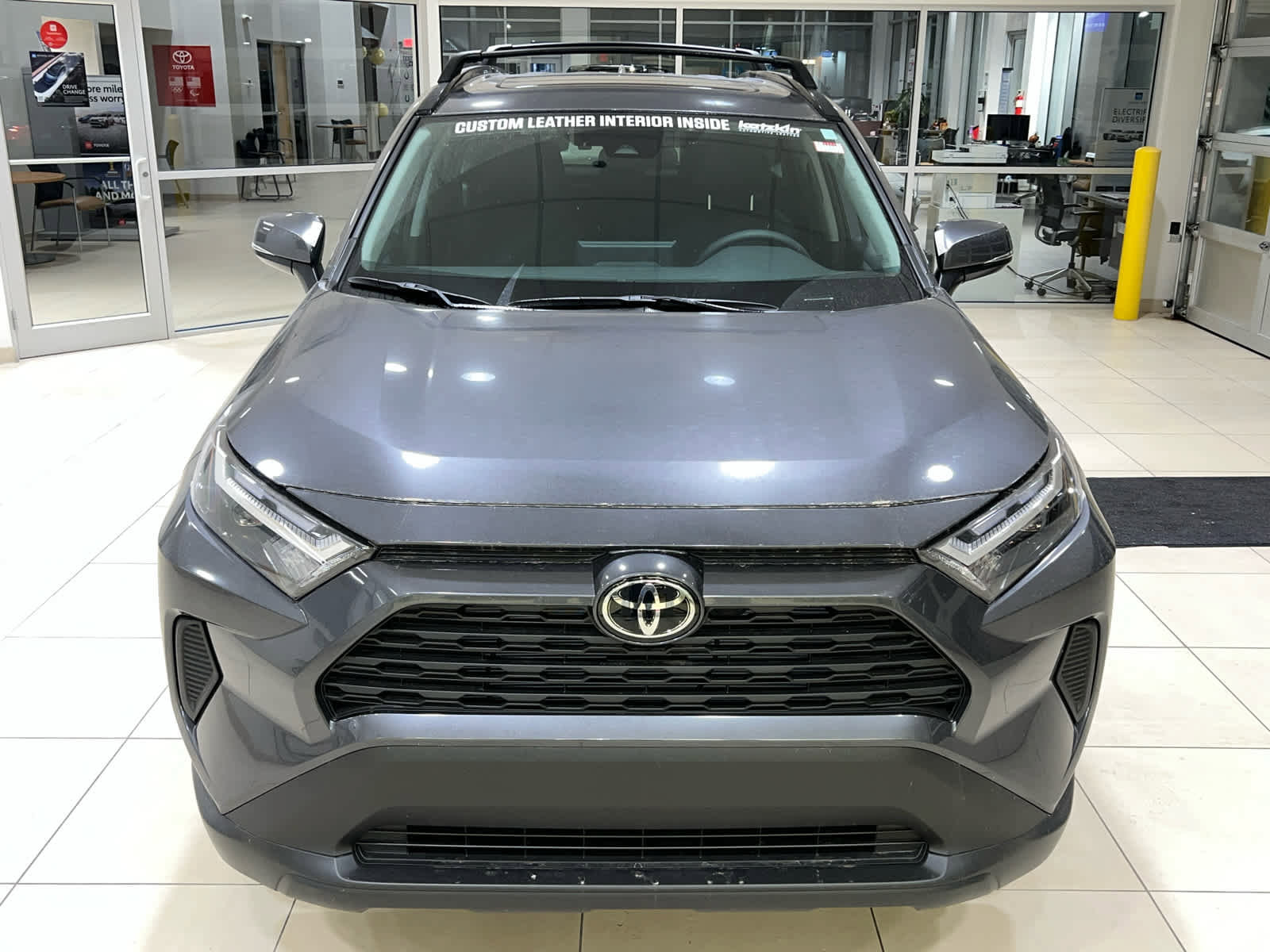 New 2025 Toyota RAV4 XLE w/ Convenience Package image 3