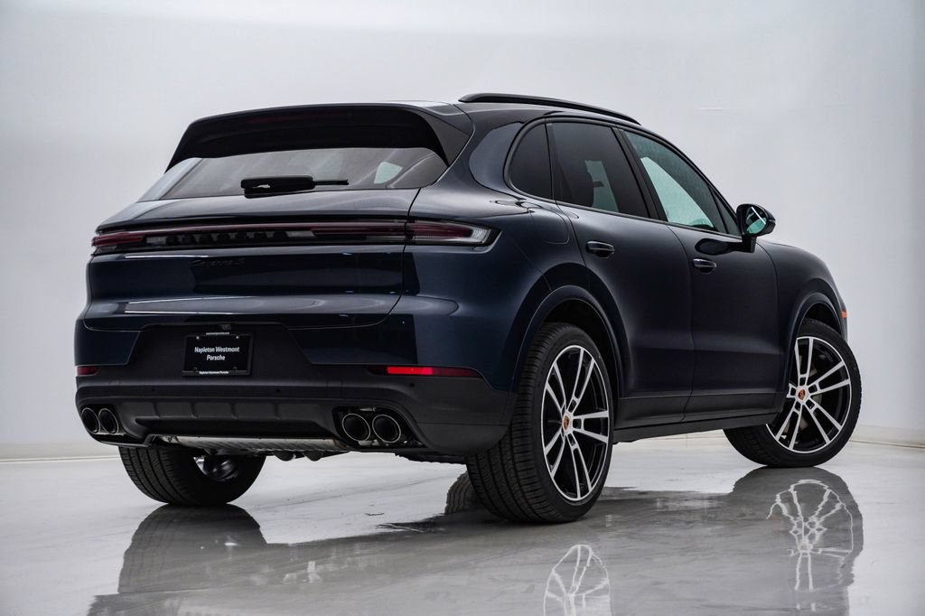 New 2026 Porsche Cayenne S AWD/4WD image 11