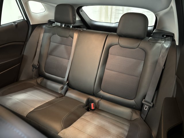 Used 2025 Chevrolet Trax LT w/ Driver Confidence Package FWD image 13