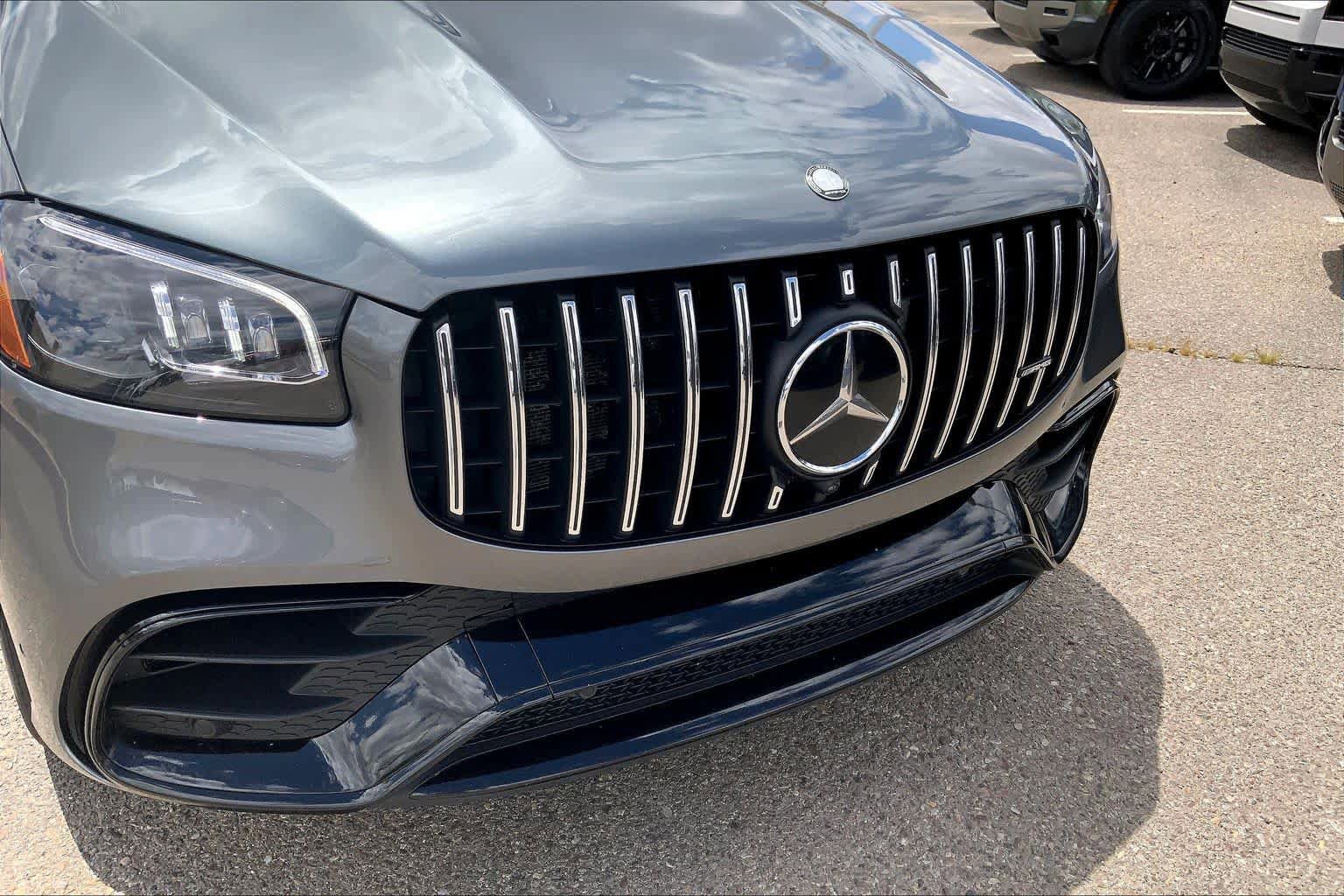 Used 2024 Mercedes-Benz GLS 63 AMG 4MATIC image 29