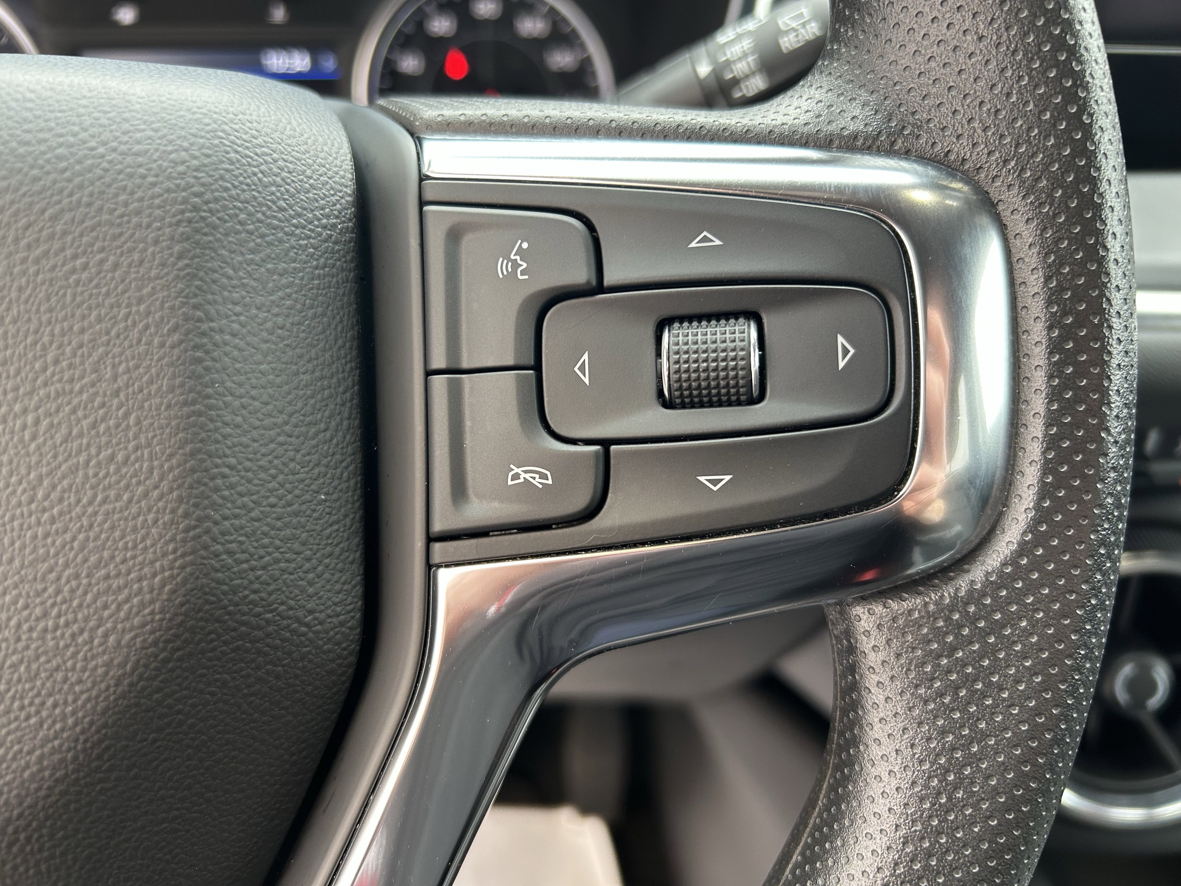 Used 2025 Chevrolet Blazer LT image 22