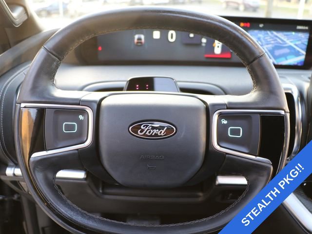 Used 2025 Ford Expedition Platinum w/ Stealth Appearance Package AWD/4WD image 24