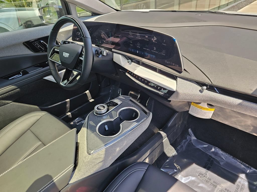 New 2026 Cadillac Optiq Sport 1 AWD/4WD image 10
