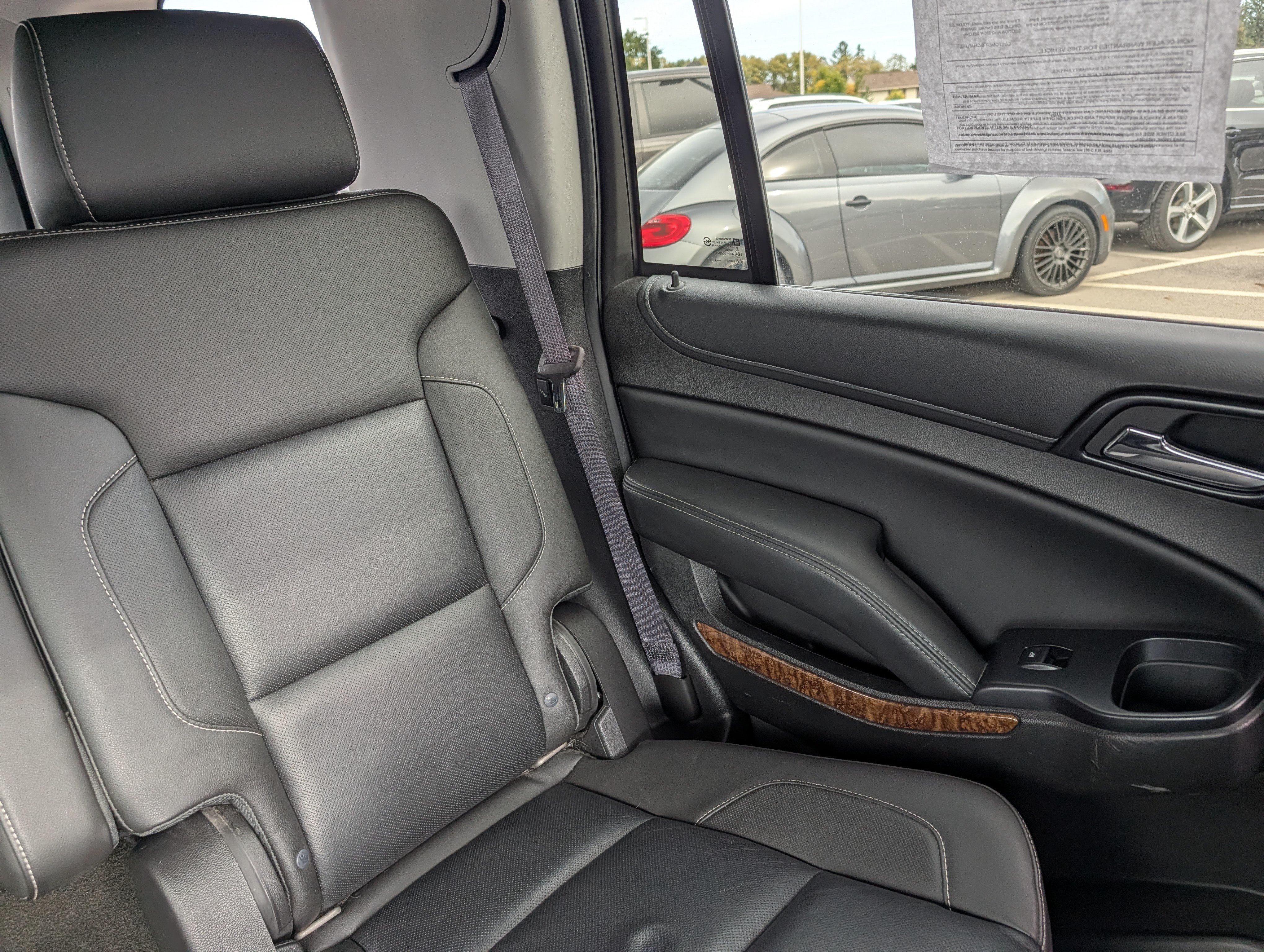 Used 2015 Chevrolet Tahoe LTZ AWD/4WD image 17