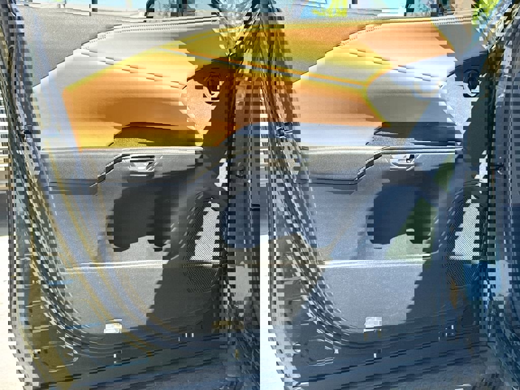 Used 2025 Lexus RX 350 FWD w/ Technology Package image 12