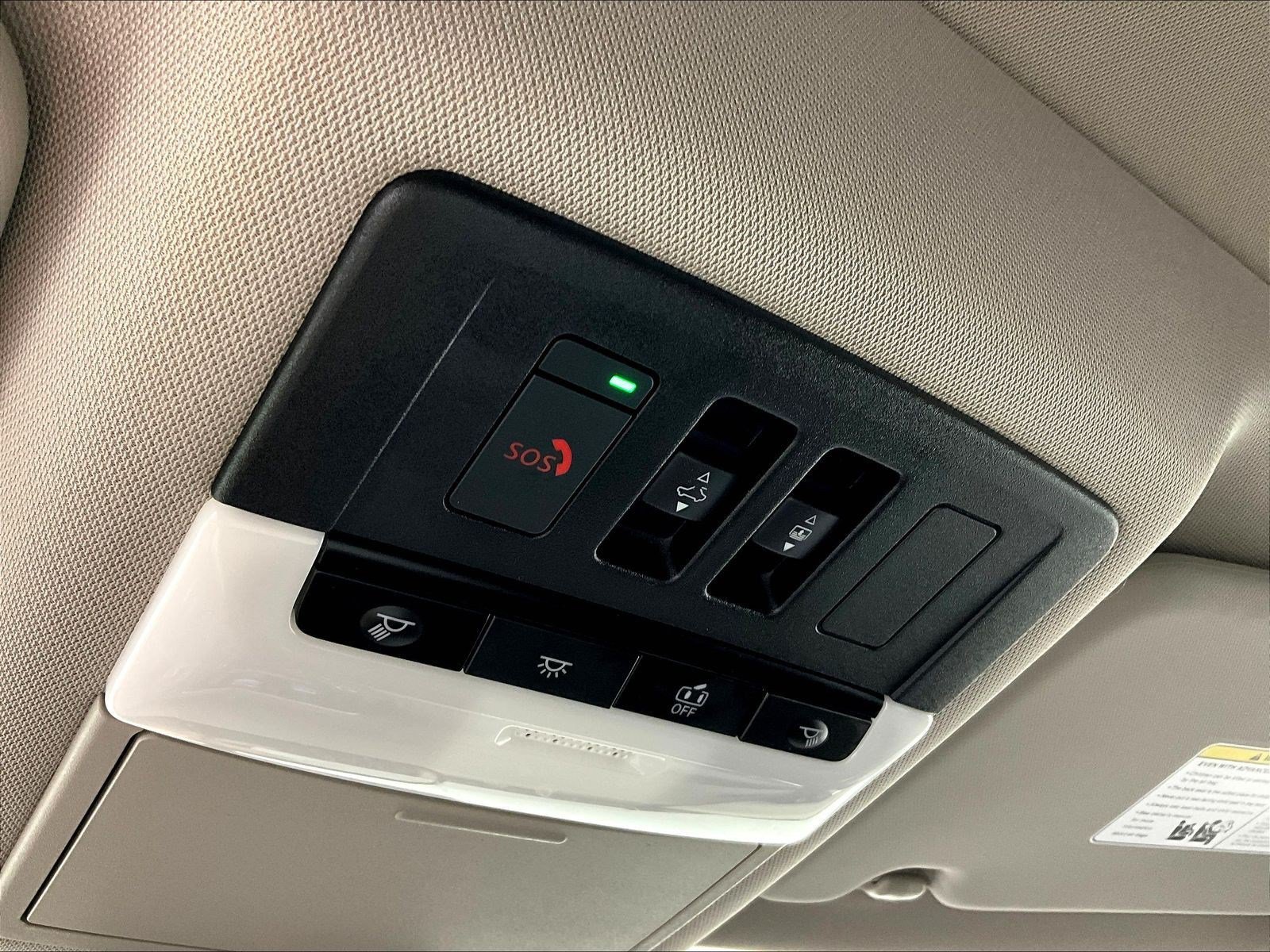 Certified 2023 Nissan Rogue SV w/ SV Premium Package AWD/4WD image 38