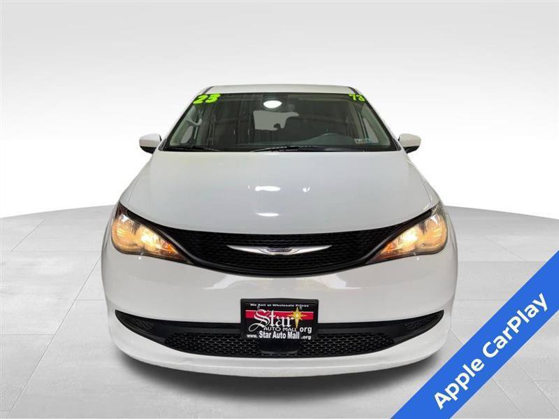 Used 2023 Chrysler Voyager LX FWD video 2