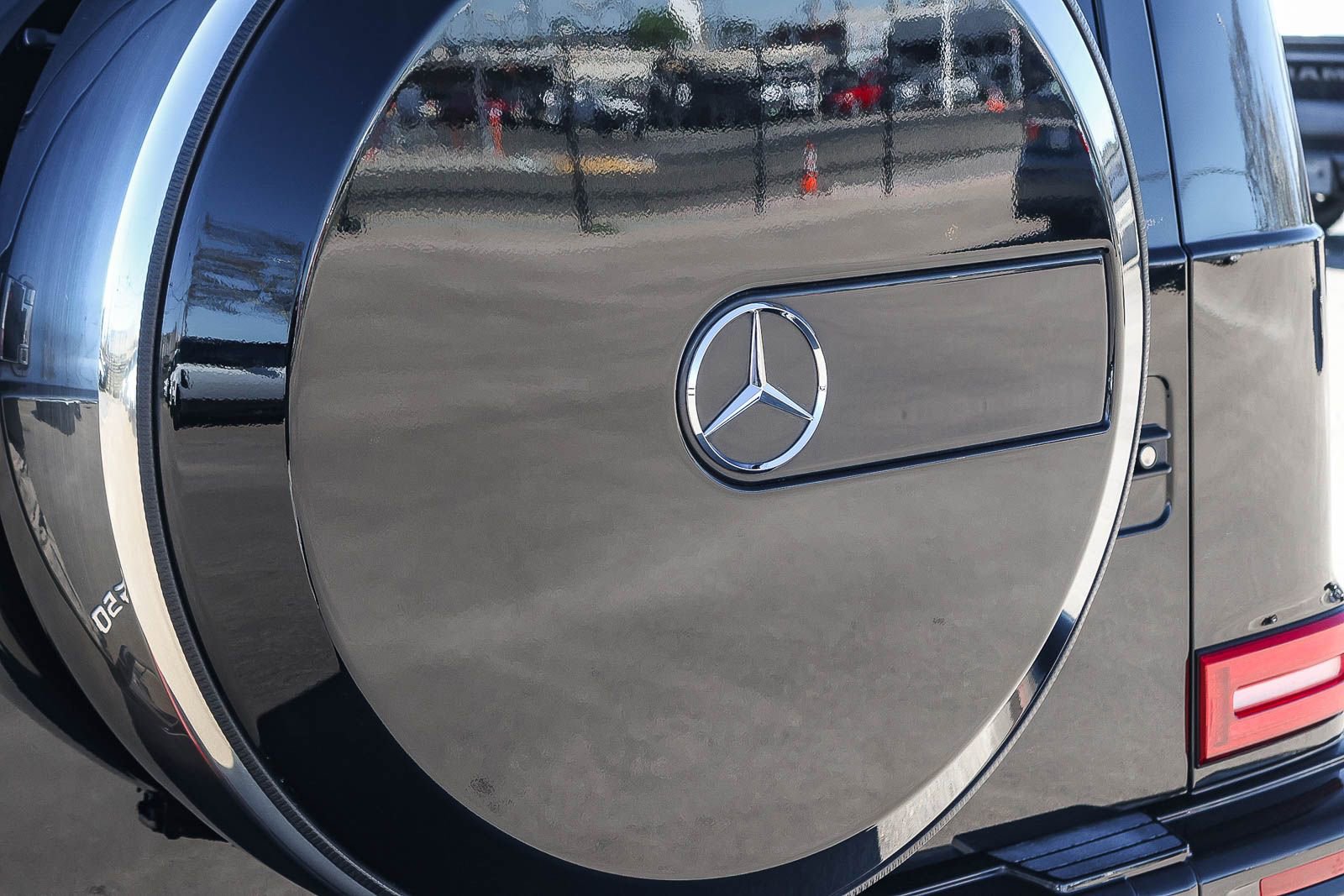 Used 2025 Mercedes-Benz G 550 image 12