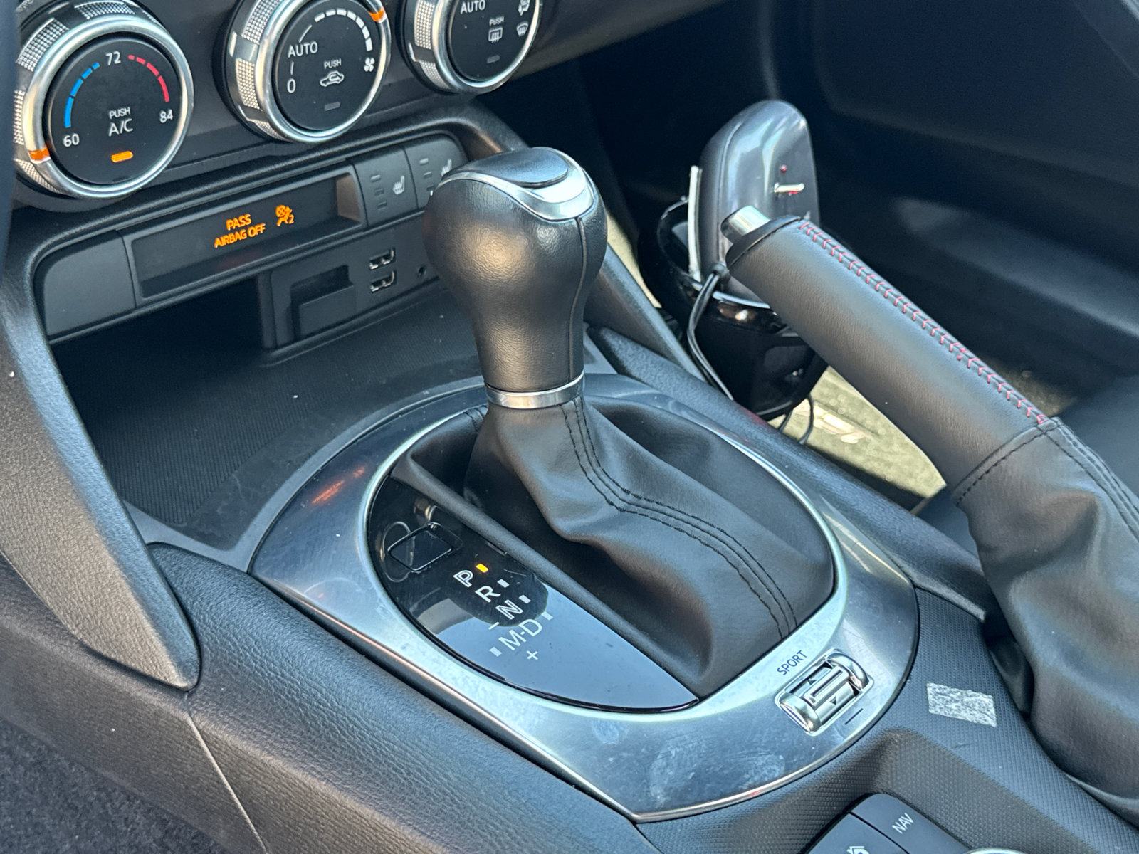 Used 2017 FIAT 124 Spider Abarth RWD image 12