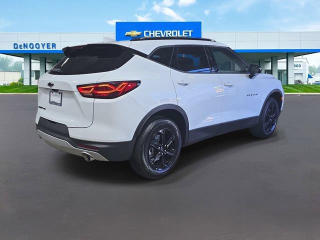 New 2026 Chevrolet Blazer LT w/ Sound & Technology Package AWD/4WD image 8