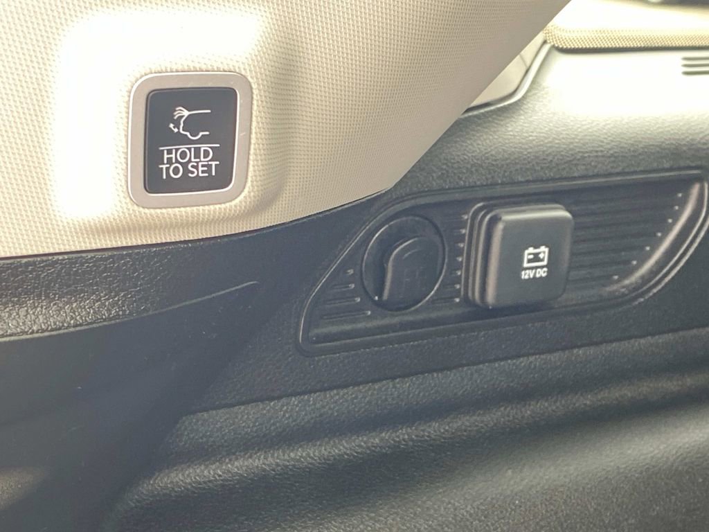 Used 2024 Jeep Grand Cherokee Limited 4xe image 15