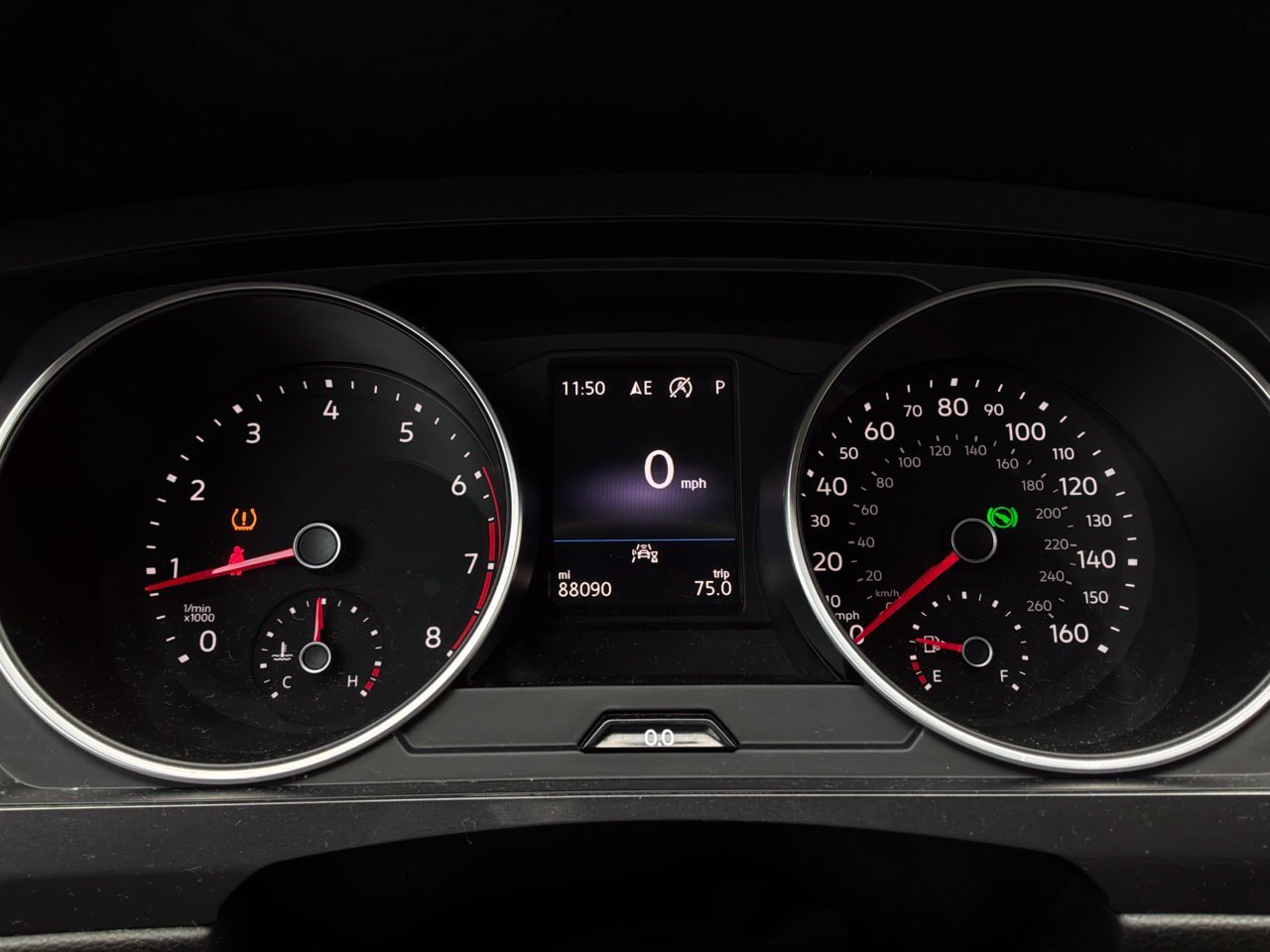 Used 2021 Volkswagen Tiguan SE FWD image 45